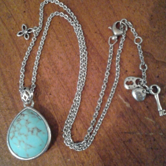 Fossil Jewelry - SALE! Fossil turquoise teardrop necklace w/ flower